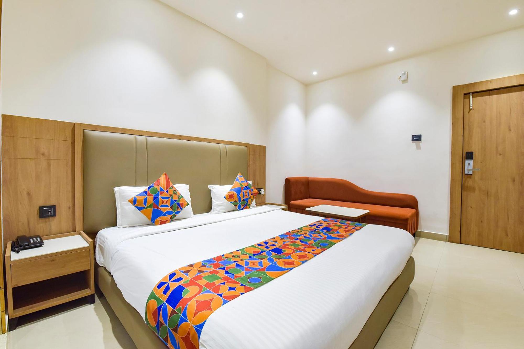 Fabhotel Prime Surya Jabalpur Esterno foto